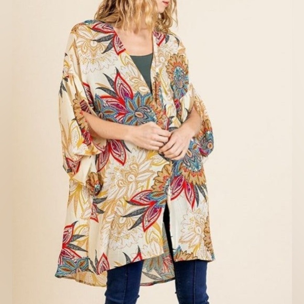 Umgee Split sleeve semi sheer kimono Unique boho tropical floral Sz M/L TC0419
